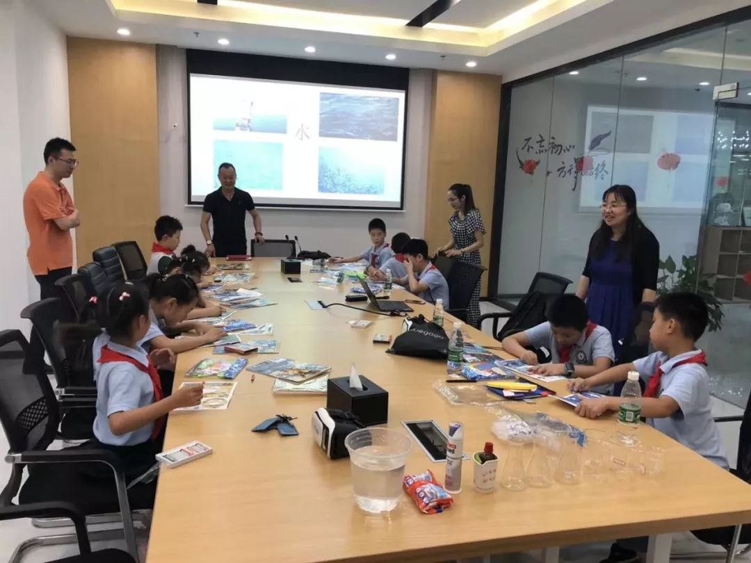 这个夏天,与科学相遇 ——南欣暑期科普活动圆满落幕(图1)